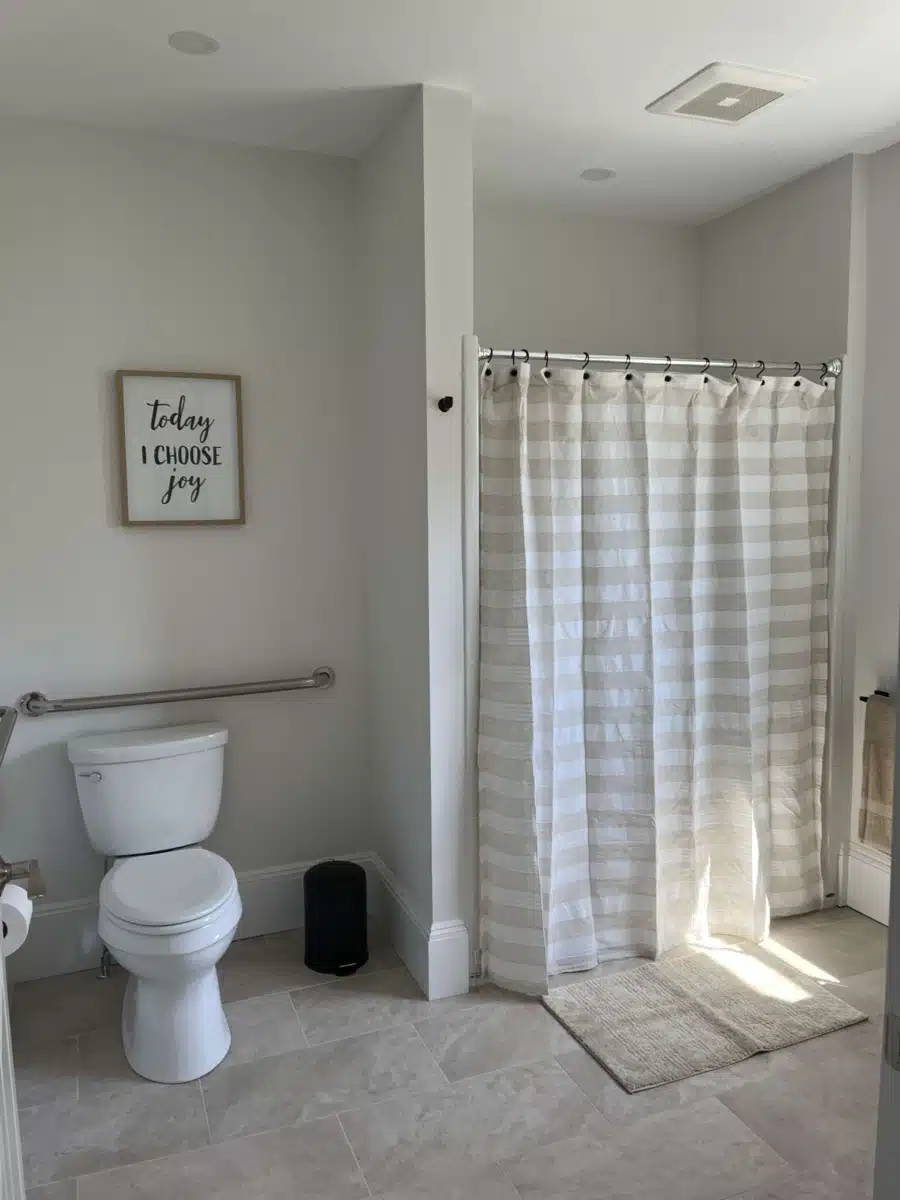 Megans House - Thumbnail 10