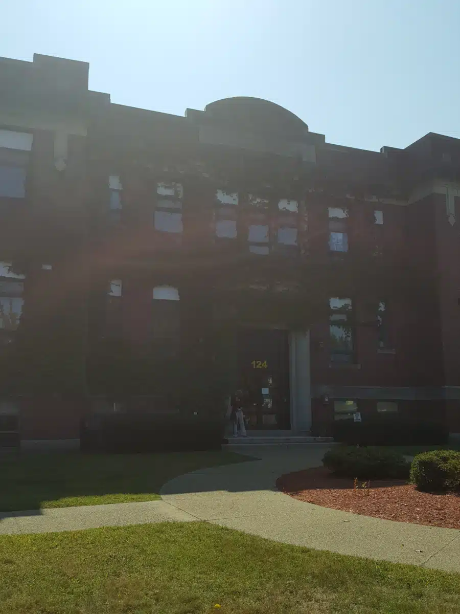 Square Medical Group/COE River House - Thumbnail 4