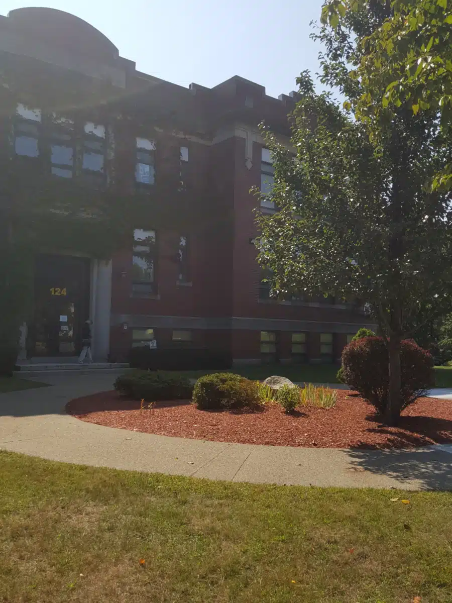 Square Medical Group/COE River House - Thumbnail 7